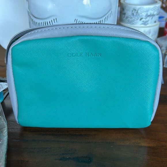 Cole Haan cosmetic bag bundle - Picture 2 of 6